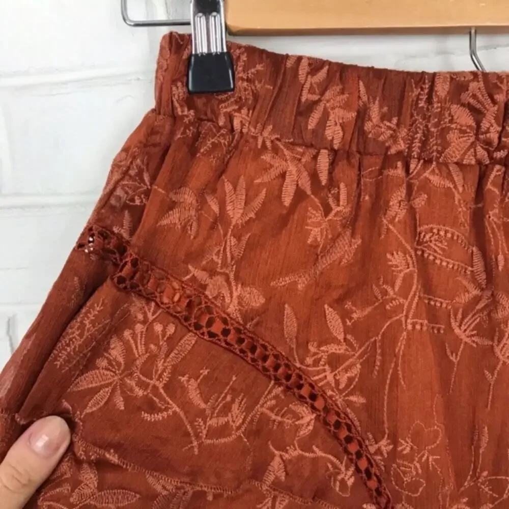 Q&A NWT Lace Ruffle Dainty Girly Mini Skirt